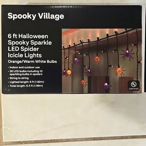NWT Spooky Village 6 ft Halloween Spooky Sparkle LED Spider Icicle Lights
